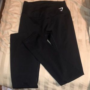 Gym shark leggings